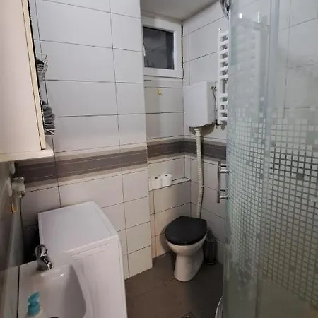 Lady Maja Apartment *